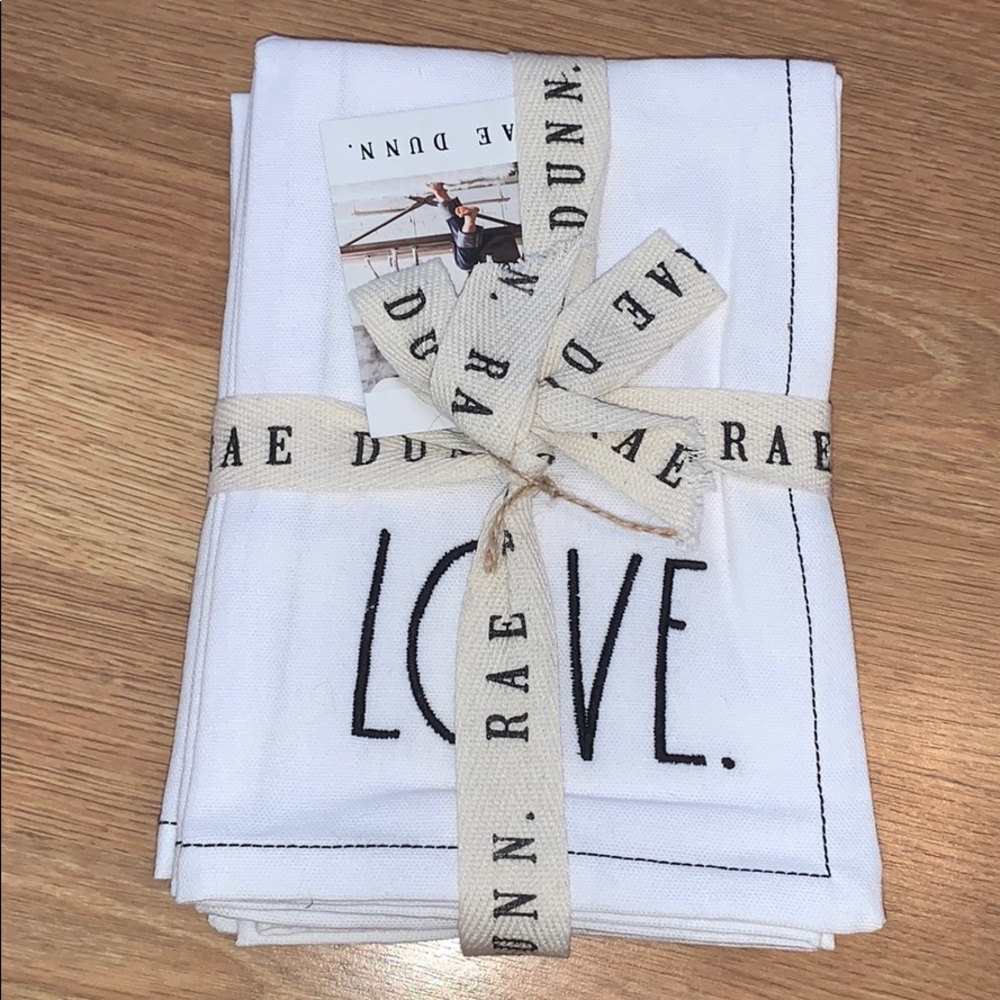 New! Rae Dunn “Love” 100% Cotton Napkins
